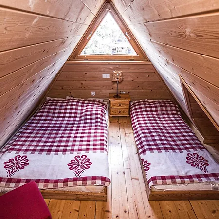Wooden Tatra House Holiday park *