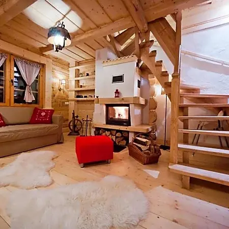 Πάρκο διακοπών Wooden Tatra House *